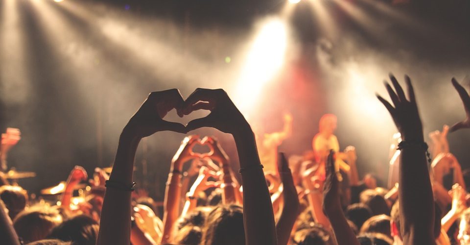 concert-768722_960_720